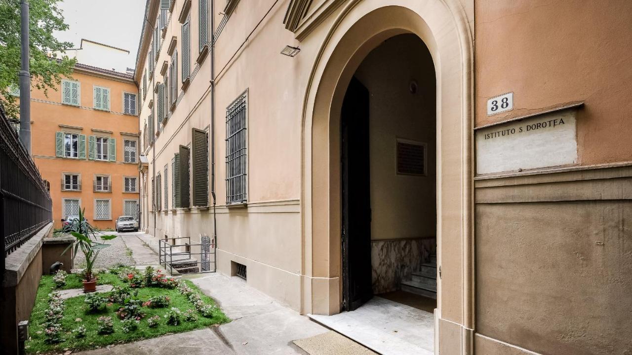 Botanique Rooms Bologna Bagian luar foto